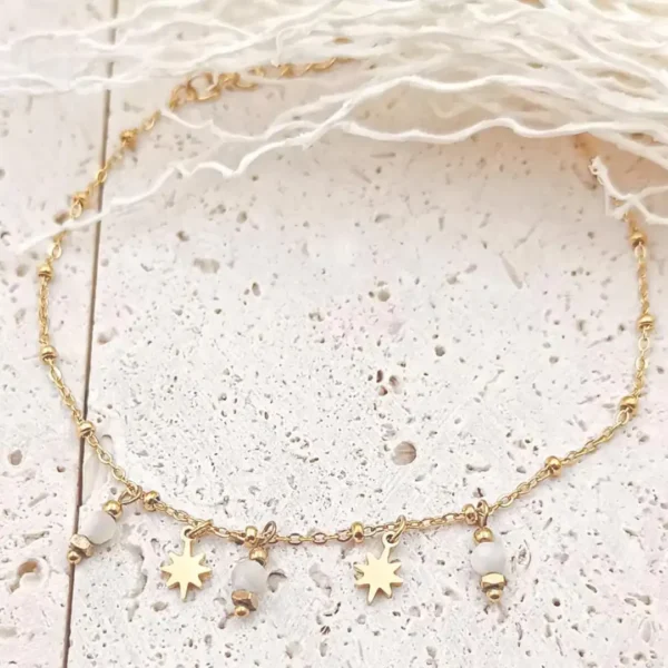 Bracelet chaîne en acier doré avec pampilles étoiles et perles fines blanches, bijou tendance ajustable pour femme