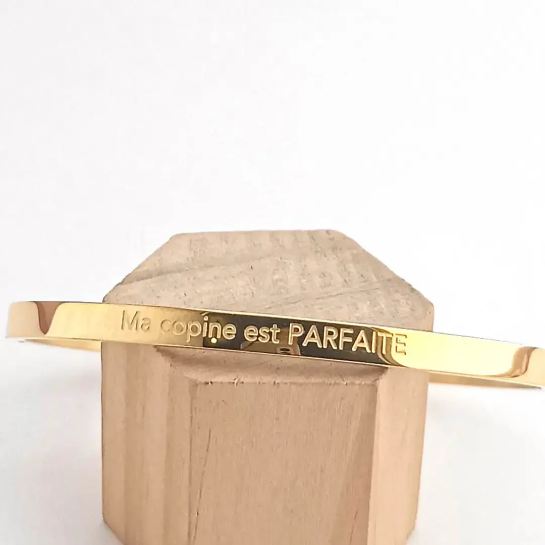 Bracelet jonc en acier doré gravé « Ma copine est parfaite », bijou romantique cadeau femme