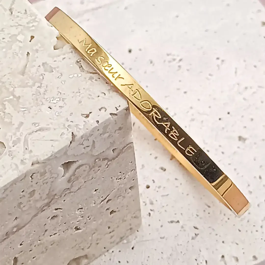 Bracelet jonc en acier doré personnalisé avec gravure « Ma sœur adorable », bijou élégant pour offrir à sa sœur
