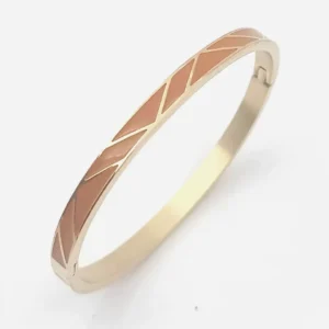bracelet jonc acier pour femme émaillé couleur camel tout autour du bracelet