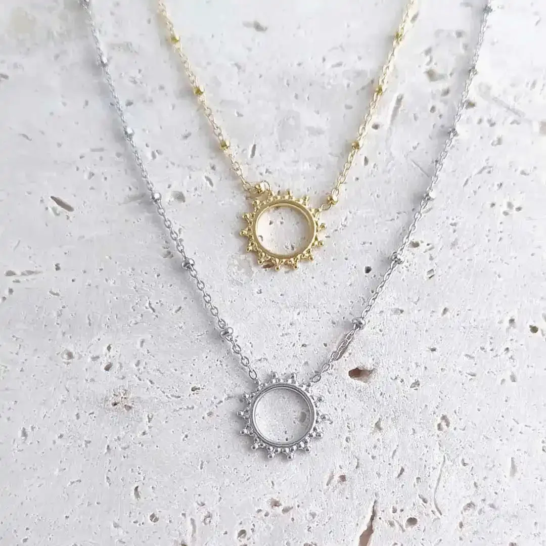 Colliers pendentif soleil en acier inoxydable, doré et argenté, bijoux tendance femme
