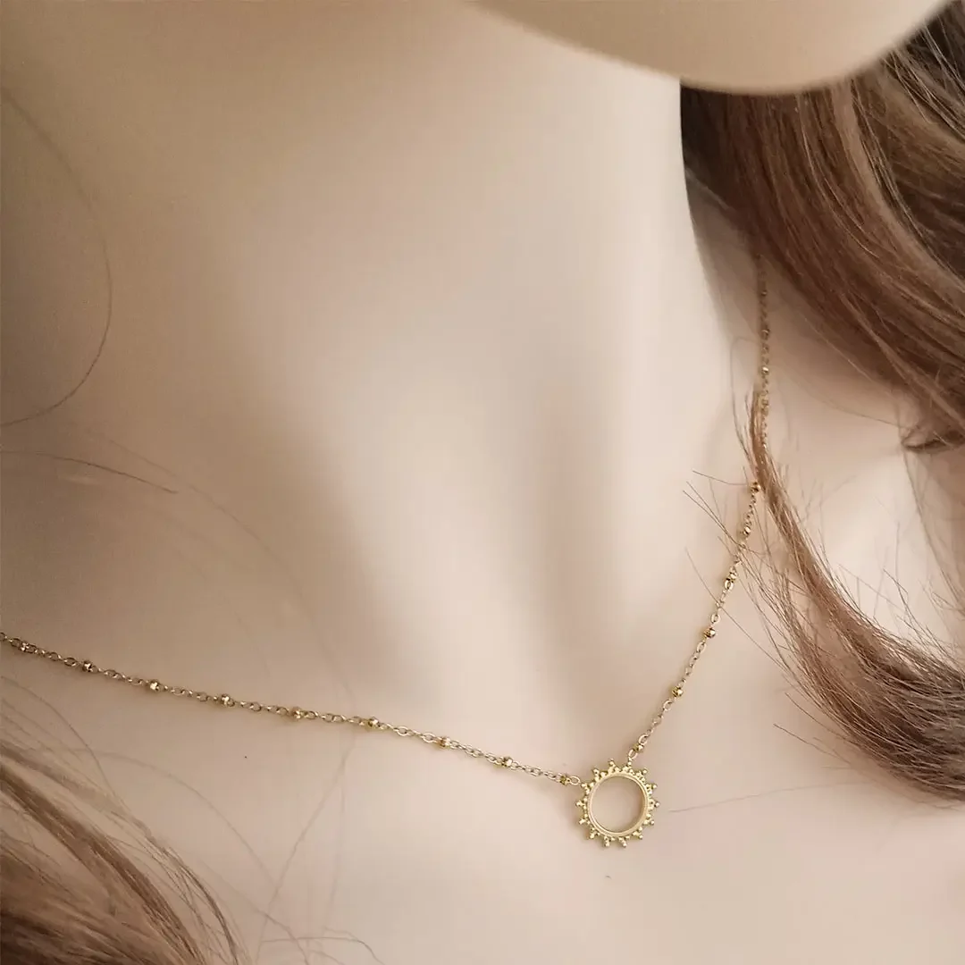 Colliers pendentif soleil en acier inoxydable, doré et argenté, bijoux tendance femme