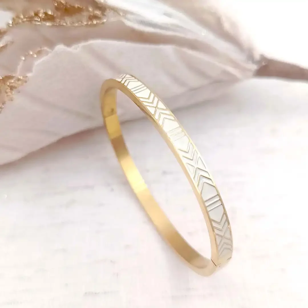 Bracelet jonc ovale en acier et émaillé coloré blanc