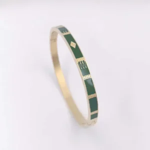 bracelet jonc acier doré en émail coloré vert pour femme, style chic et raffiné, gravure doré