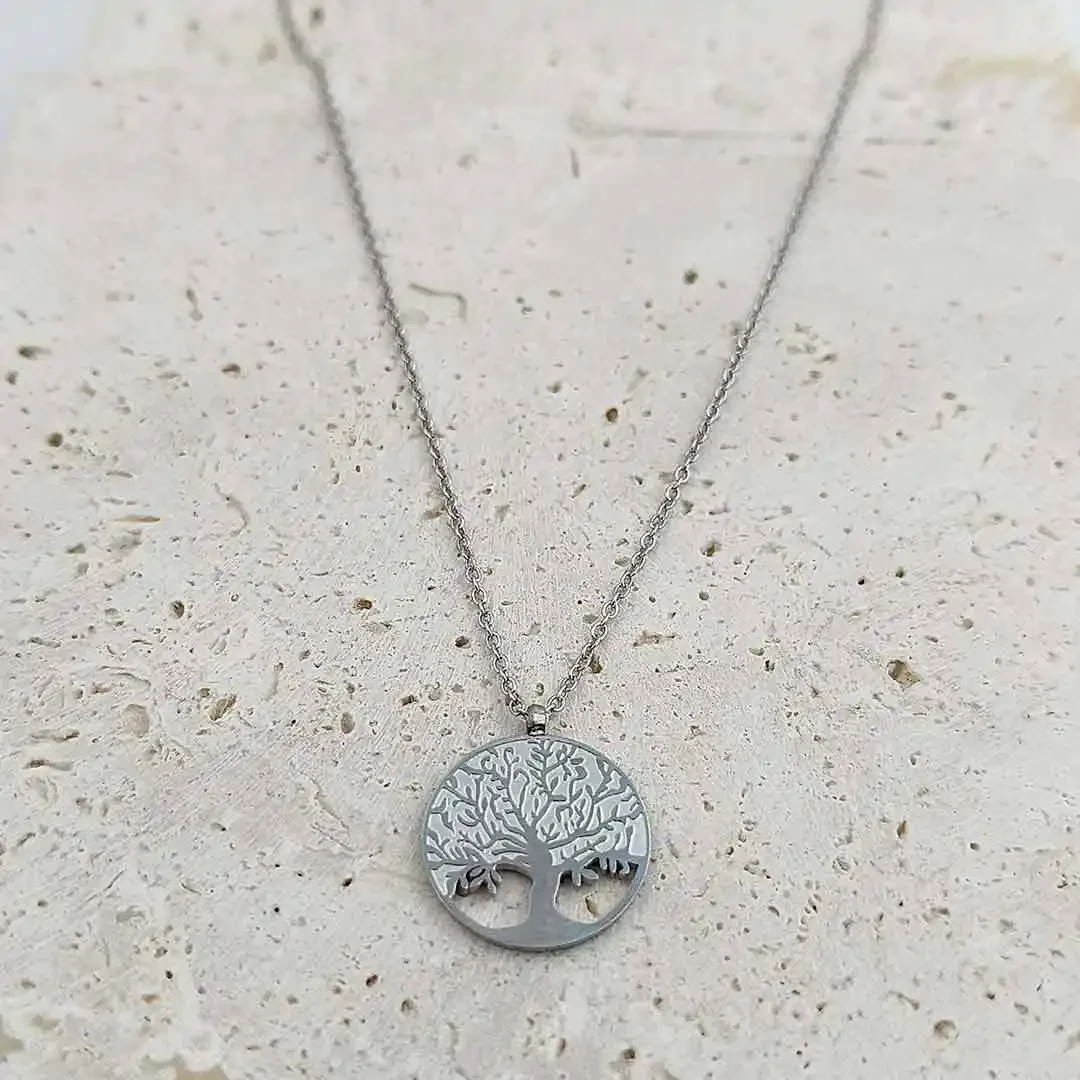 Collier arbre de vie en acier argenté , bijoux symboliques et élégants