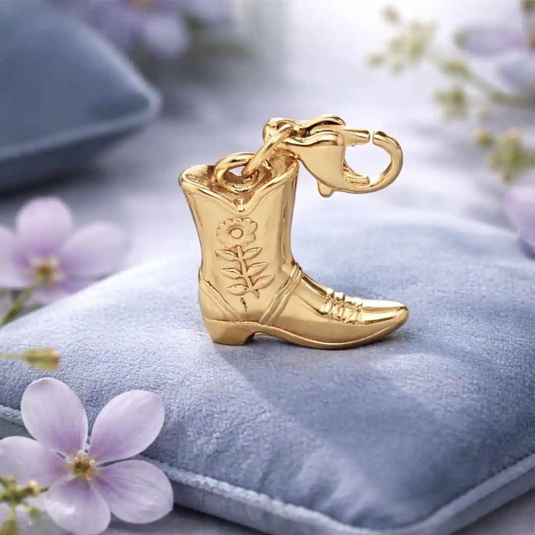 Charm botte en acier doré, bijou avec mousqueton et en forme de botte pour bracelet ou collier