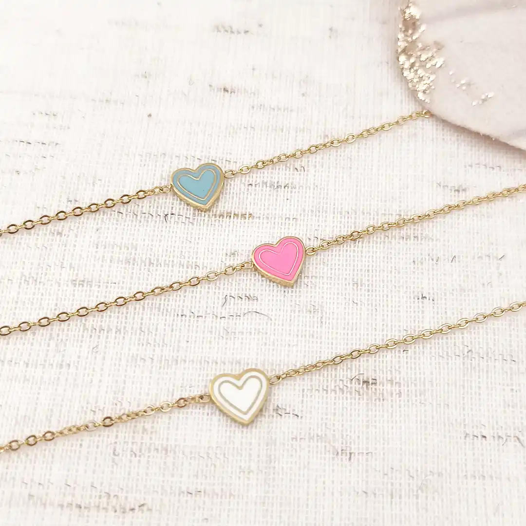 Bracelets Enfants en Acier Doré avec Cœur Émaillé – Cadeau Craquant & Durable