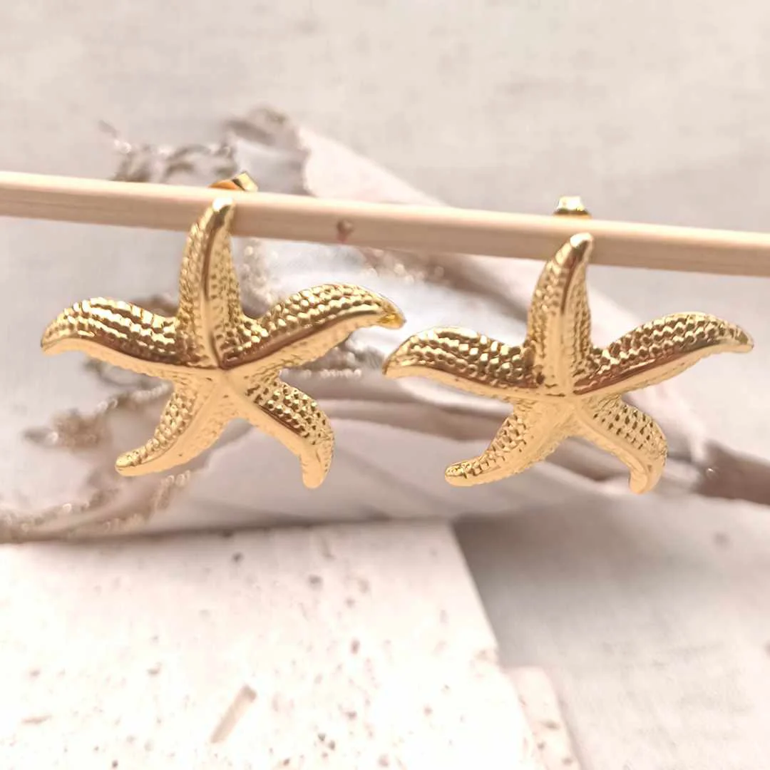 boucles d’oreilles étoile de mer dorées en acier inoxydable