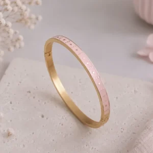 Bracelet jonc femme acier inoxydable doré émaillé rose avec motifs géométriques