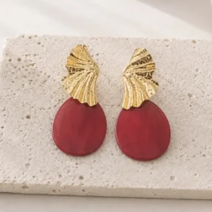 Boucles d'oreilles pendantes rouges dorées
